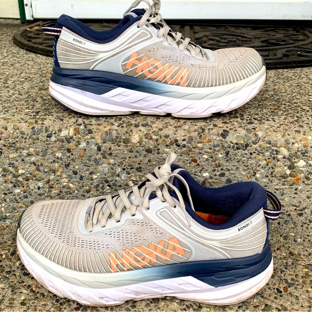 Hoka Bondi 7